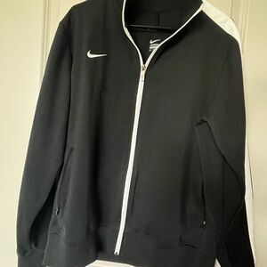 Nike XL Black and White Zip-Up Jacket
